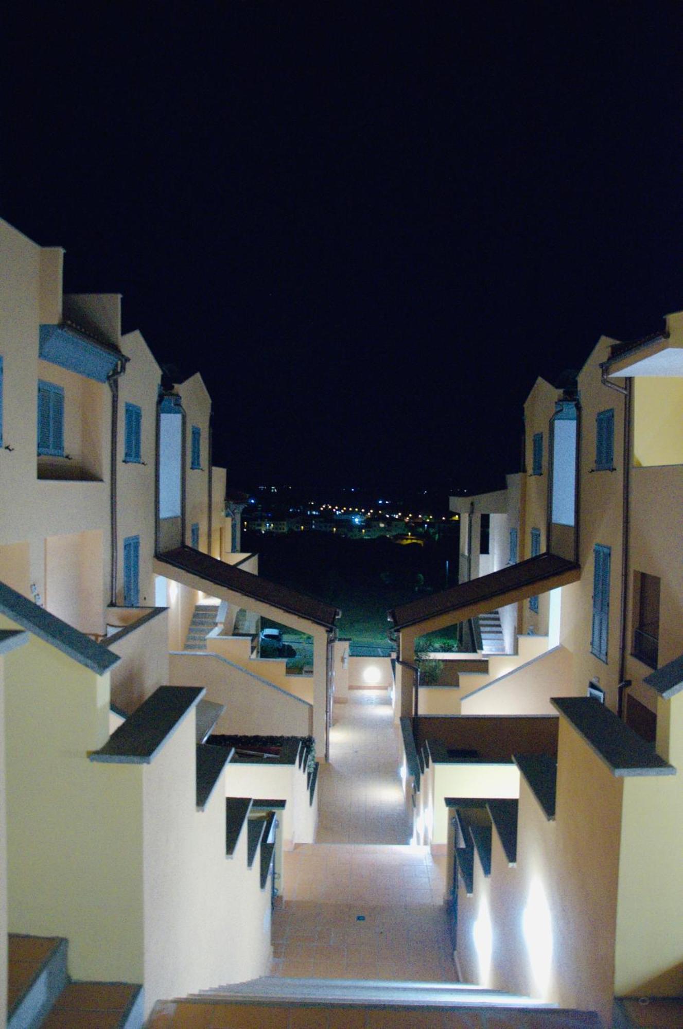 Nuovissimo Appartamento Vento D'Estate Castiglione della Pescaia Esterno foto